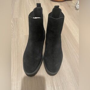 NWT Sam Edelman JUDAH Black Suede Round Toe Chelsea Boots Women’s Size 7